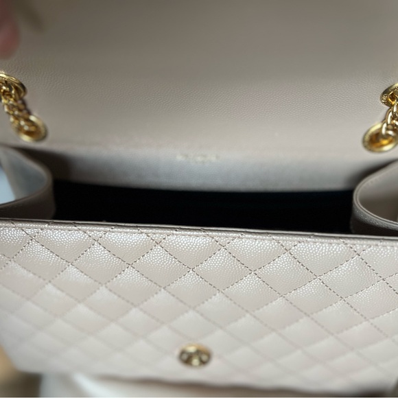 YSL Medium Envelope Bag - Picture 8 of 10